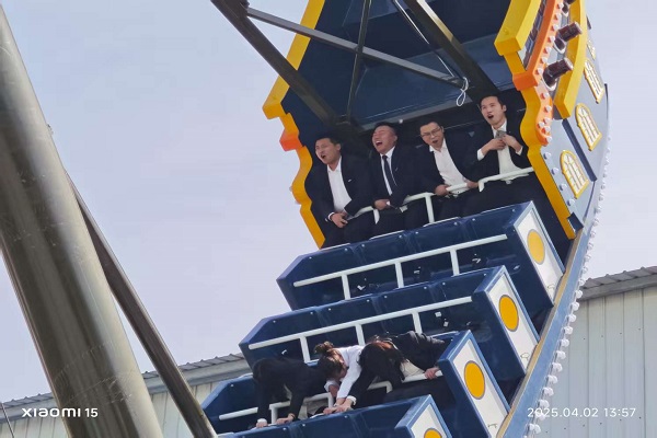 large thrilling pirate ship ride